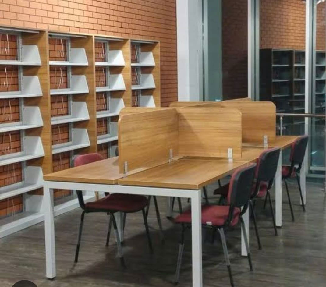 6 Lı Çalışma Masası